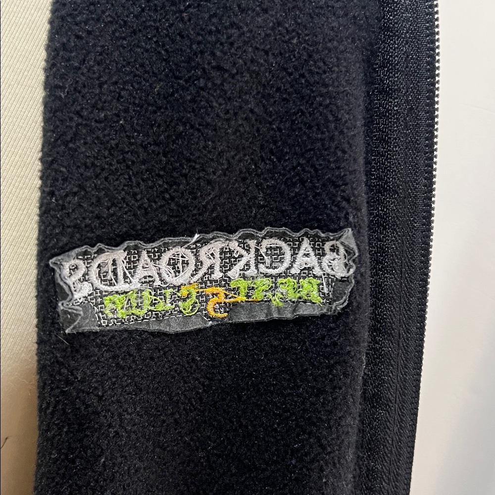 Black Patagonia Synchilla Vest - Picture 5 of 10